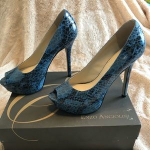 Enzo Angiolini Dark Blue Snake ‘Tanen’ Pumps